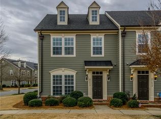 21634 Old Canal St, Cornelius, NC 28031