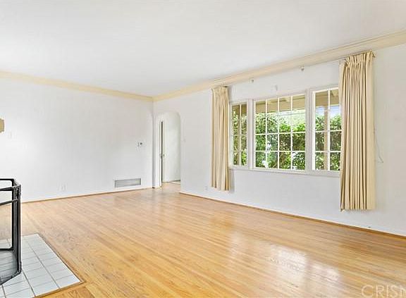 3rd image of 12634 Hortense St