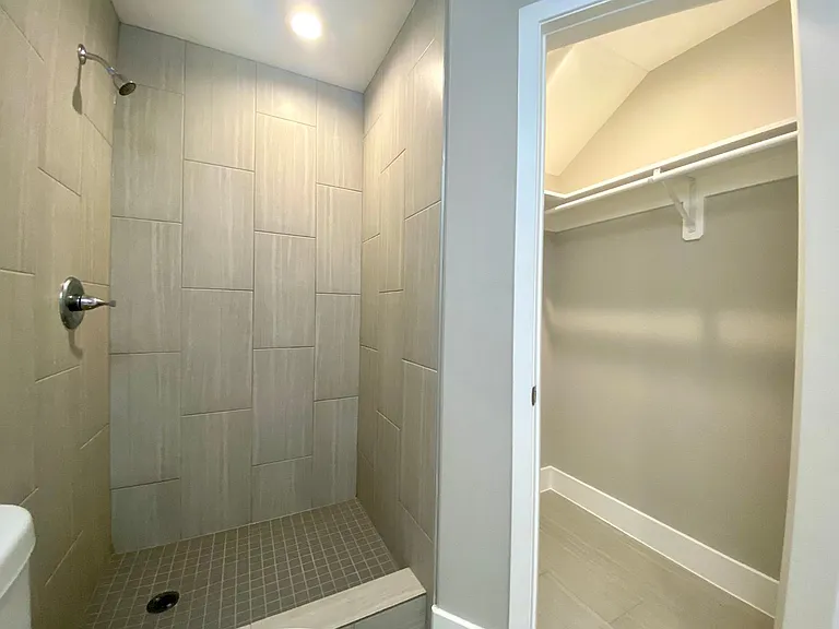 935 La Posada Dr #141 — Photo 10