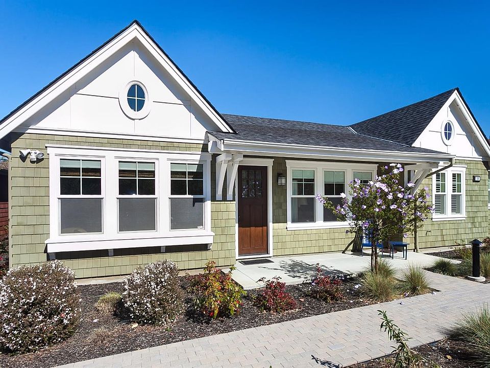1st image of 18 Camellia Ct