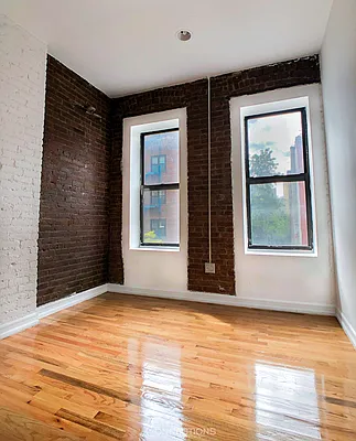 Rented by City Connections Realty | media 25