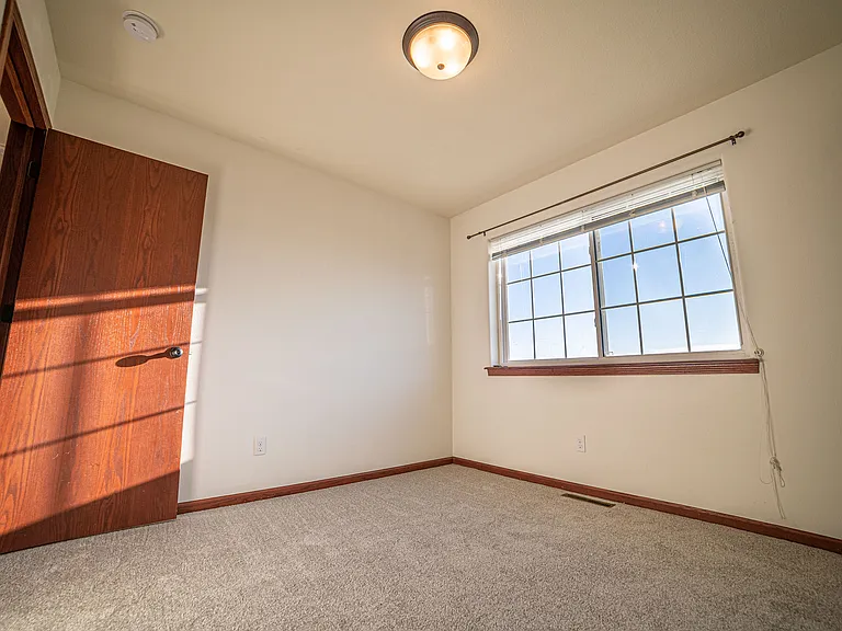105 Woodstone Ln SW — Photo 8