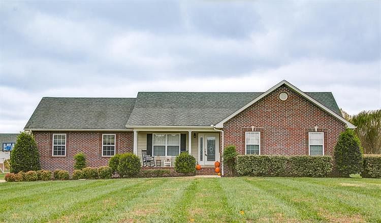 1st image of 1054 Mead Dr