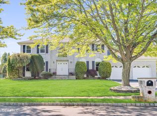 16 Cape May Dr, Marlboro, NJ 07746