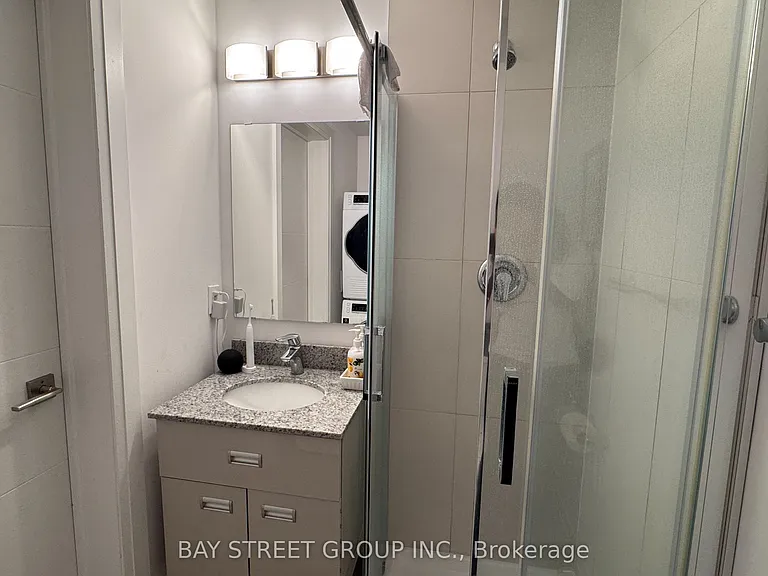 652 Princess St #813 — Photo 14