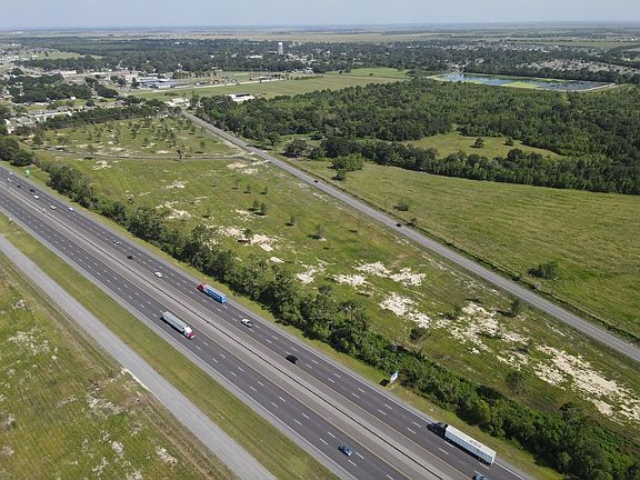 5th image of 18 Frontage Rd
