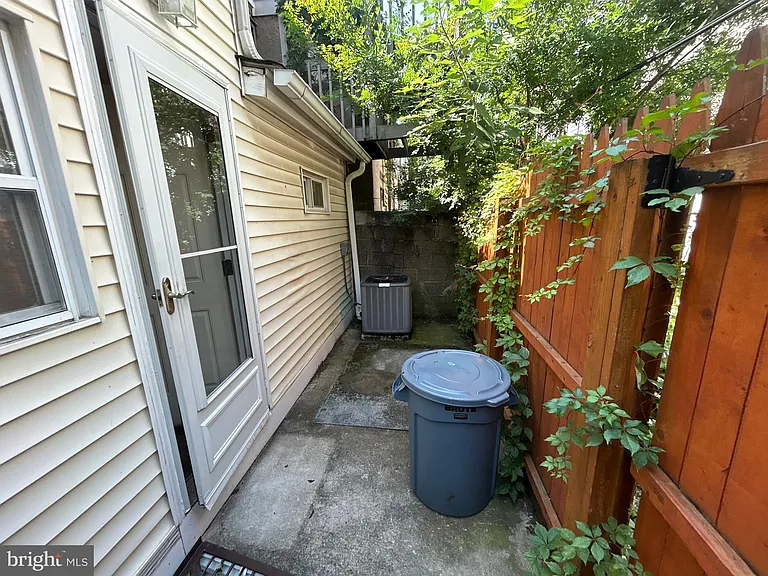 748 S Harshaw St — Photo 24