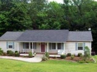 44 Fairview Rd, Frenchtown, NJ 08825