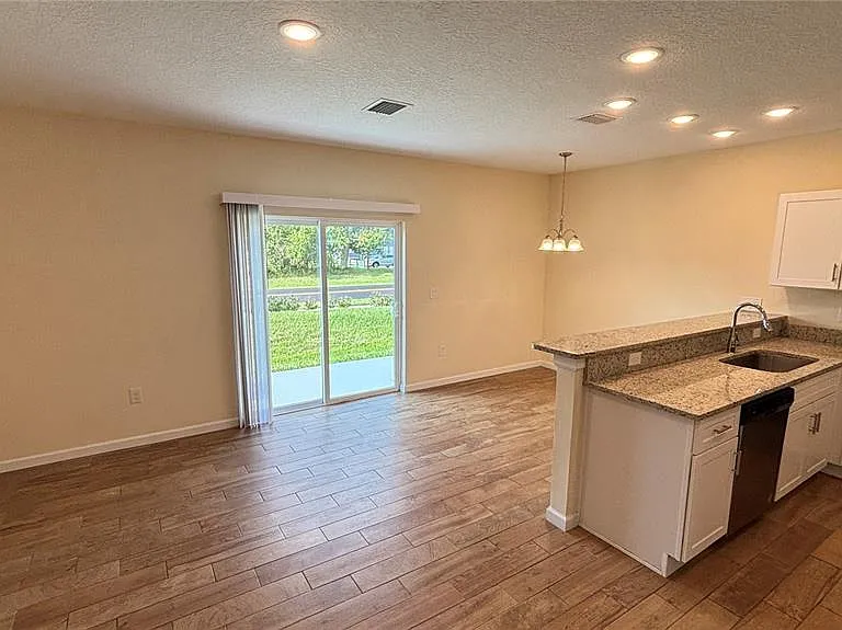 280 Gardner Ln #1 — Photo 12
