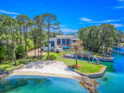 239 Yacht Club Dr NE, Fort Walton Beach, FL, 32548