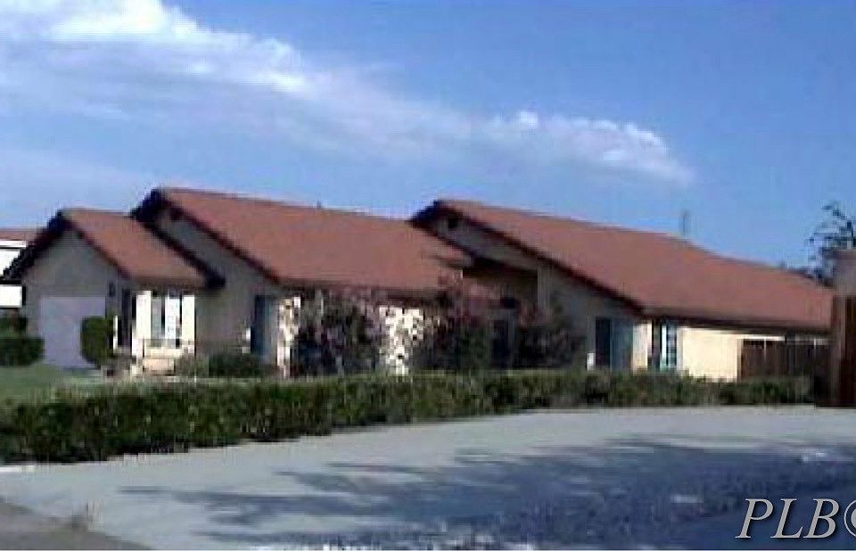 1st image of 17565 El Cajon Dr