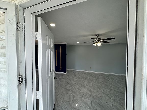 4th image of 653 E Old Hickory Blvd