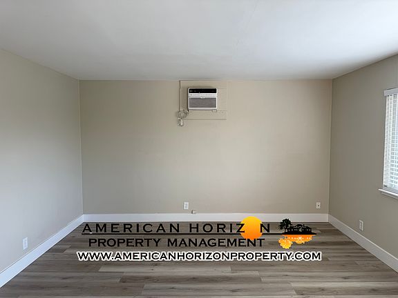 3rd image of 1307 Edmonton Ave APT 3