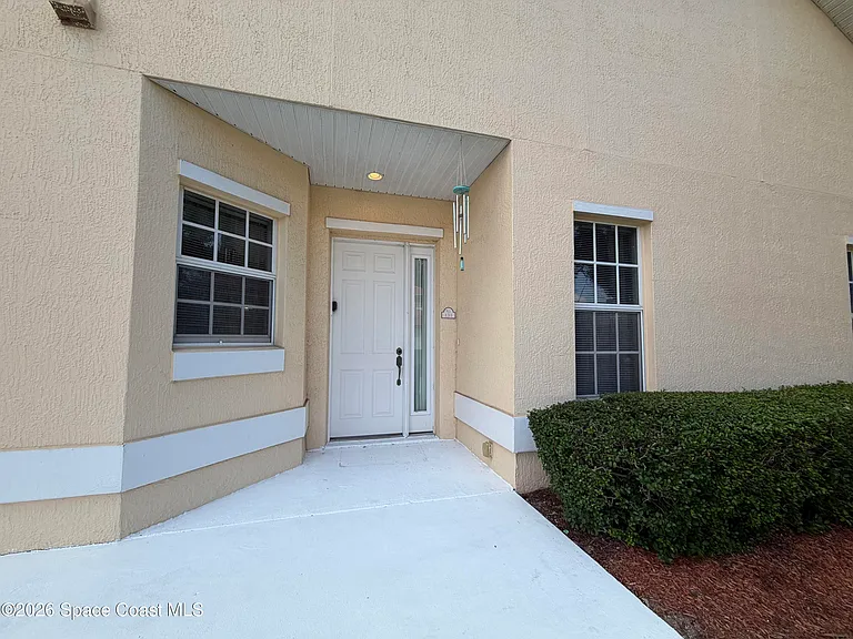 131 Manny Ln — Photo 3