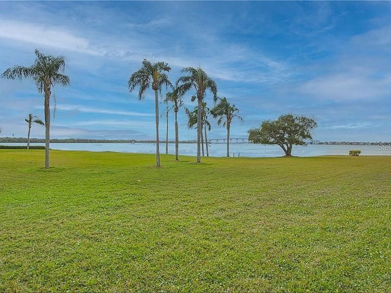 Bahia Shores Condominiums Saint Petersburg, FL Zillow