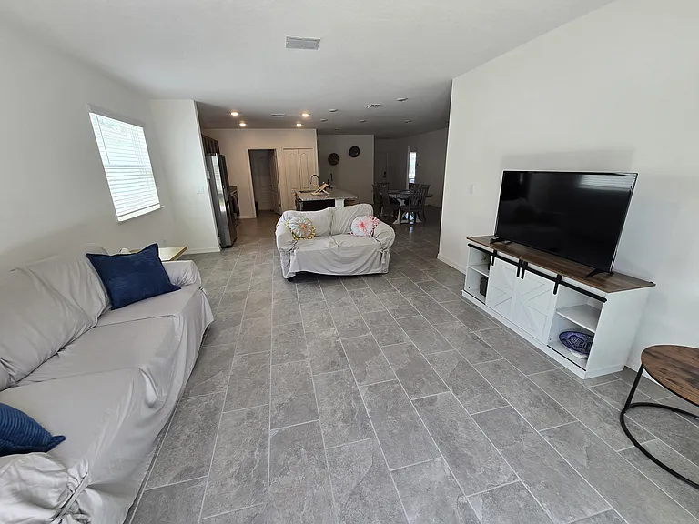 849 Brookview Ln — Photo 9
