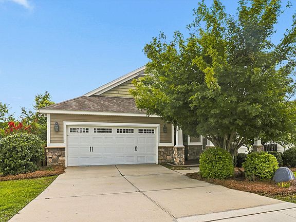 2nd image of 5625 Ringold Ln