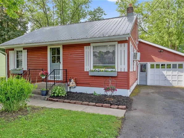 411 Lake St, Chittenango, NY 13037