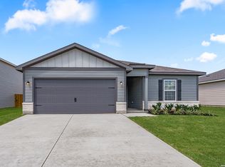 16104 Farmer, Lytle, TX 78052