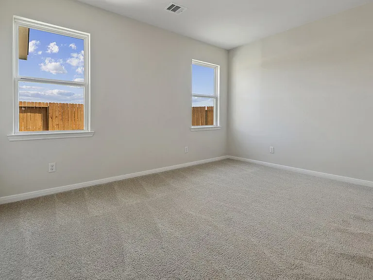 15663 Plum Brook Dr — Photo 12