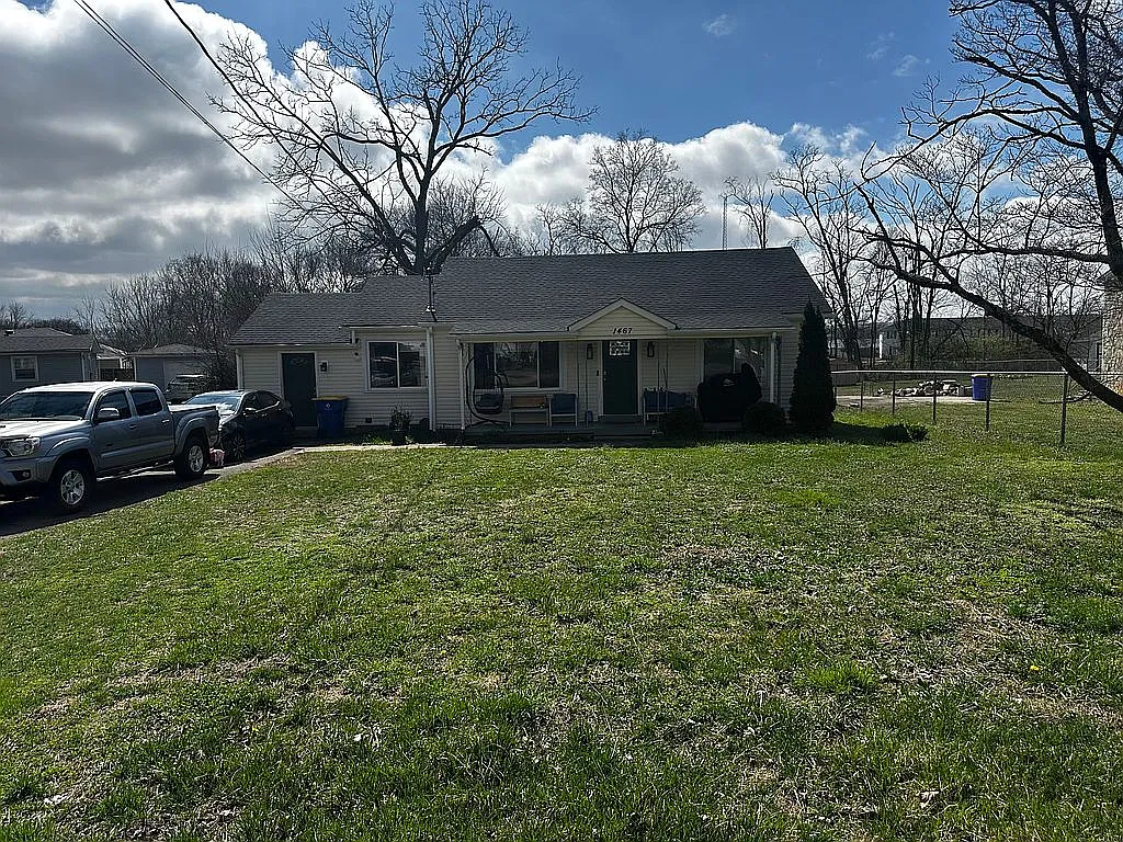 1467 N Sunrise Dr photo 1