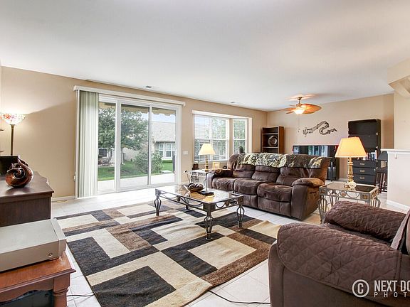 5th image of 308 Capital Dr