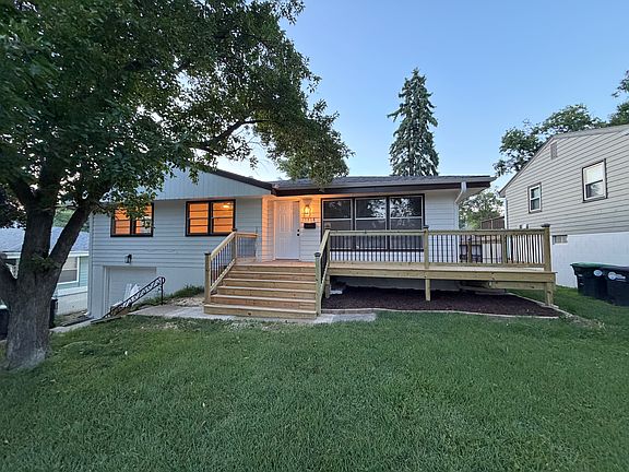 2nd image of 7518 Spring St