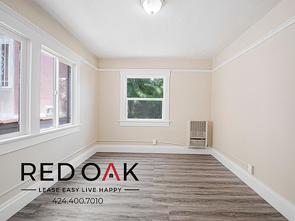 5th image of 4724 3/4 S Main St #4724-3/4