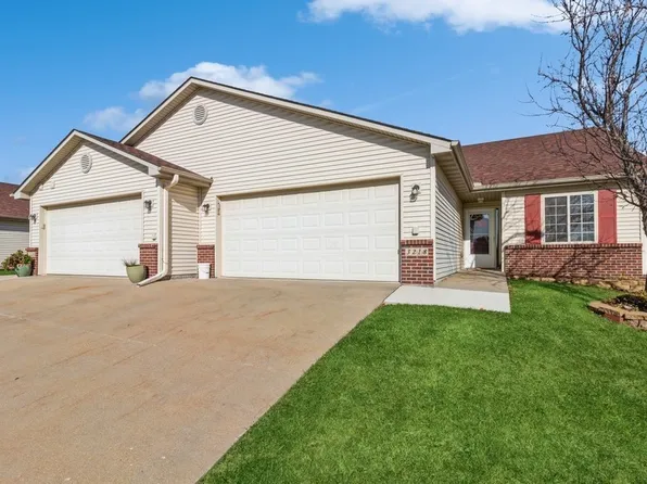 3218 SE Turnberry Dr, Ankeny, IA 50021