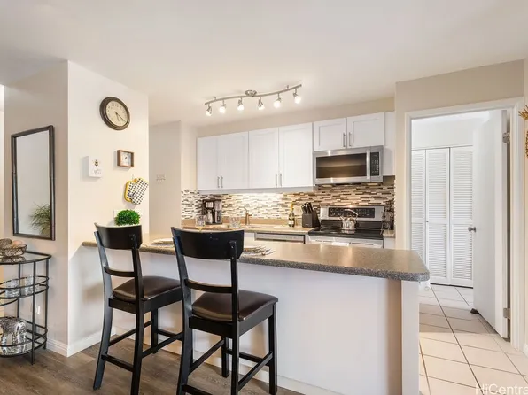 1778 Ala Moana Blvd APT 2818, Honolulu, HI 96815