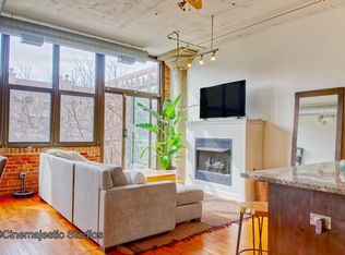 15 S Throop St APT 202, Chicago, IL 60607