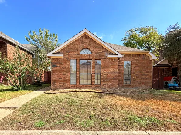 1708 Liberty Ln, Mesquite, TX 75149