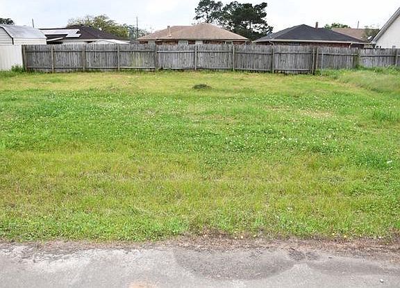 3rd image of 1720 Westminster Blvd