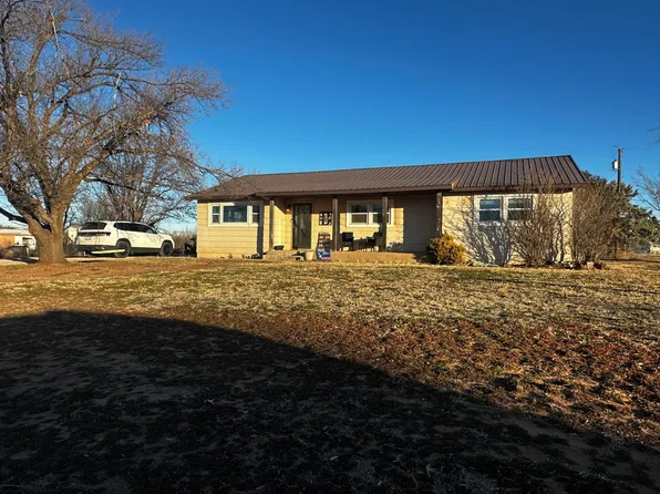 511 Childress Ave, Turkey, TX 79261