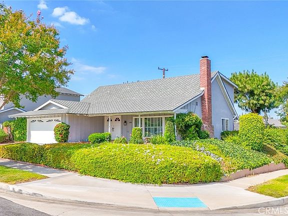 3rd image of 11948 La Serna Dr