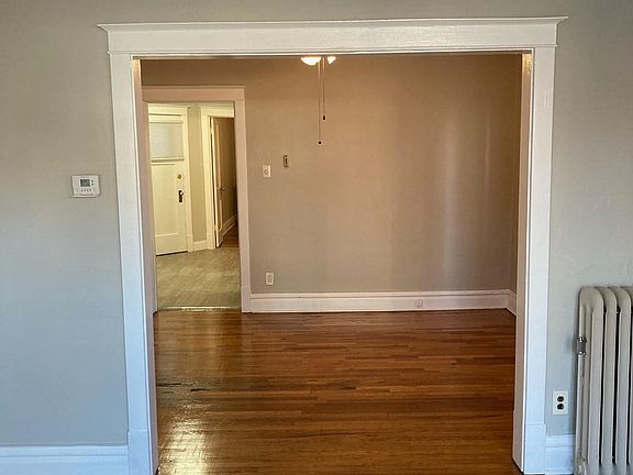 2nd image of 6528 Clayton Ave #1W