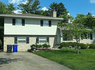 4074 Windermere Rd, Columbus, OH 43220