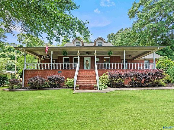 4th image of 150 Pinewood Dr