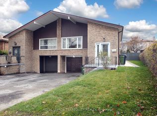 104 Snowhill Cres #BASEMENT, Toronto, ON M1S3T5