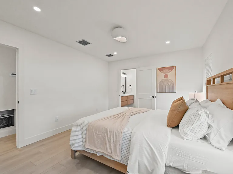 3400 Parker Ave — Photo 23