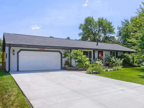 12255 Magnolia St NW, Coon Rapids, MN 55448