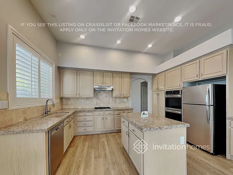 4711 Blue Moon Ln — Photo 8