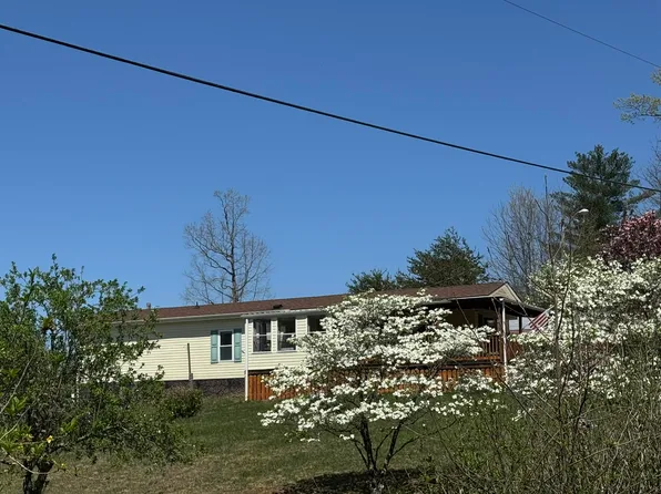 1335 Log Cabin Dr, Henry, VA 24102