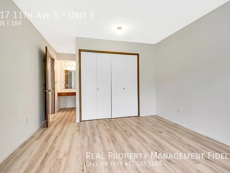 917 11th Ave S #5 — Photo 9