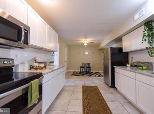 35 Birchwood Ln, Willingboro, NJ 08046