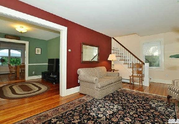 5th image of 58 Crosby Ave