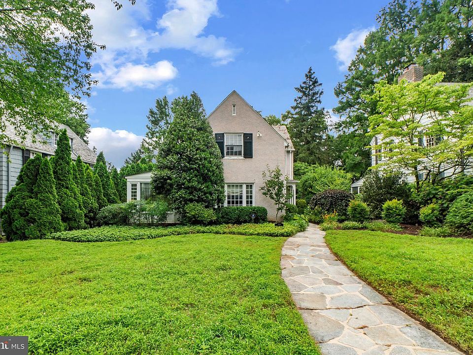 1st image of 306 Broxton Rd