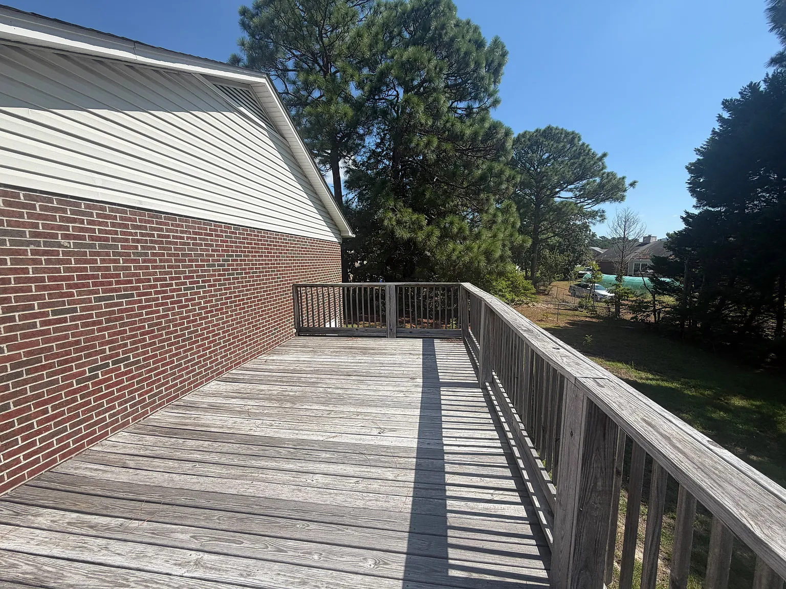 3 bed, 1400 sqft, $1,750 — Photo 2