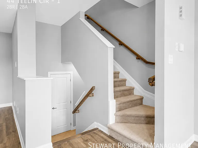 44 Teelin Cir #1 — Photo 11