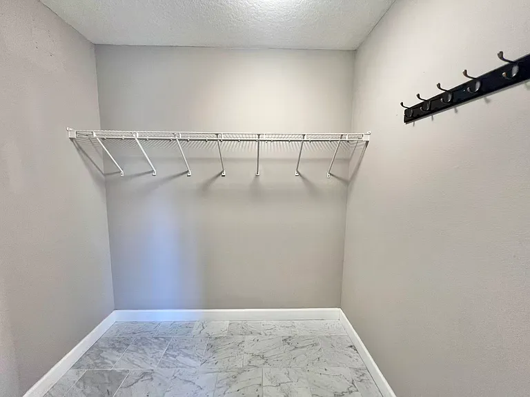 86 Lancer Oak Dr — Photo 22